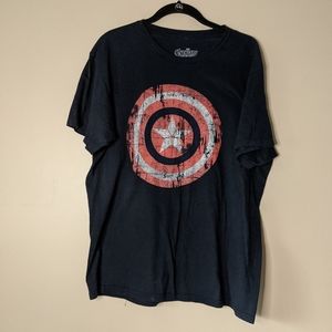 Marvel avengers captain America t-shirt size L